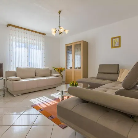 Appartamento Sever P *