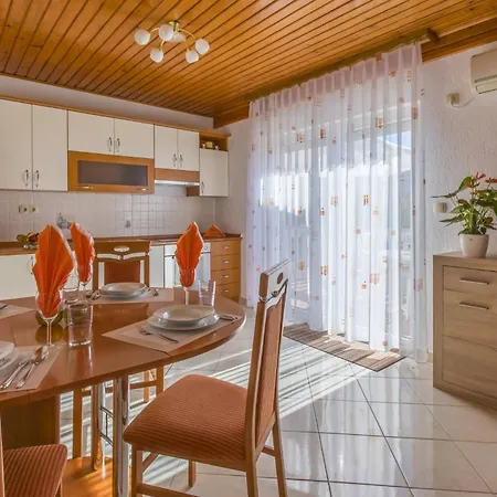 Appartamento Sever P *