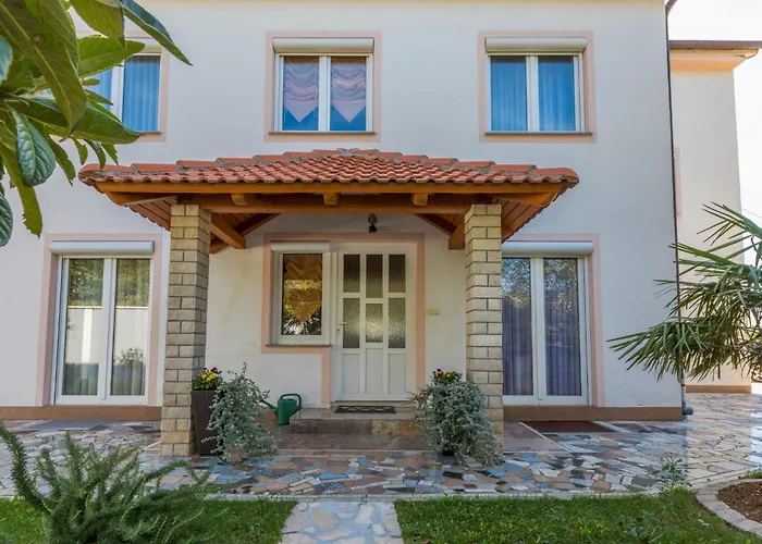 Sever P Apartment Povile