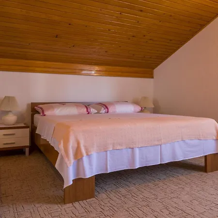 Apartment Sever P