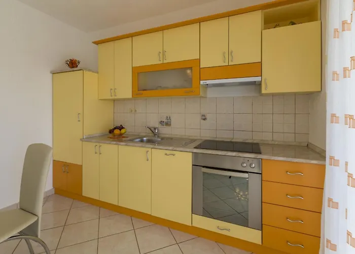 Apartman Sever P Povile